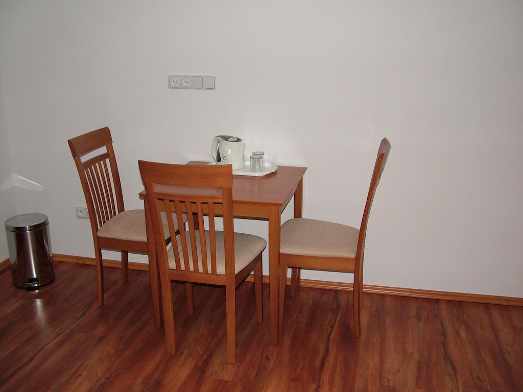 Penzion Rafael Poděbrady Quarto foto